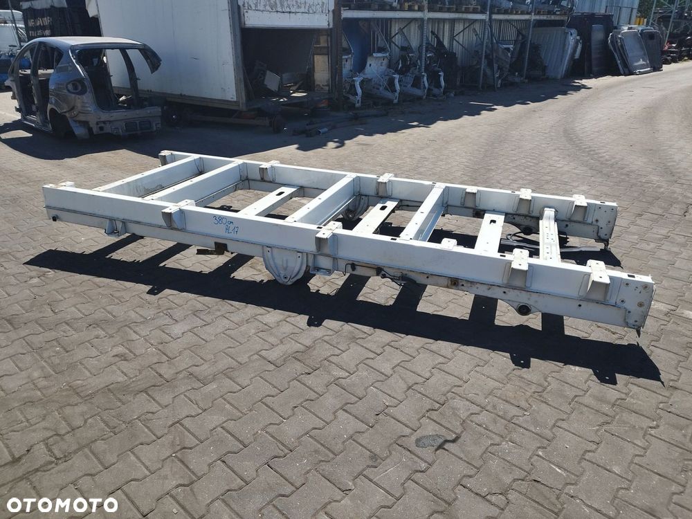RAMA SPRINTER 906 CRAFTER SREDNI 380 CM POJEDYNCZE KOLO - 8