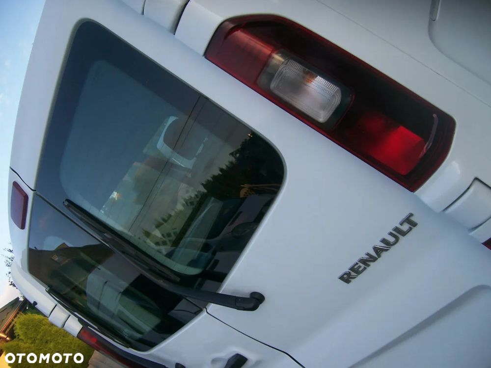 Renault Trafic - 16