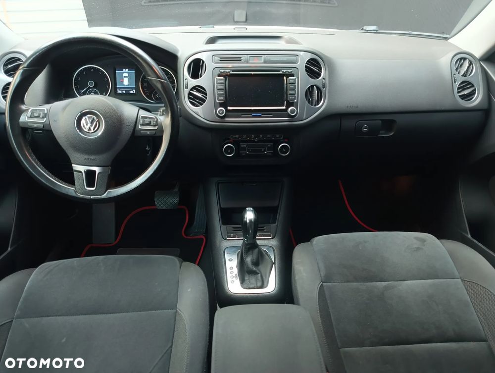 Volkswagen Tiguan 2.0 TSI 4Motion DSG Lounge Sport & Style - 8