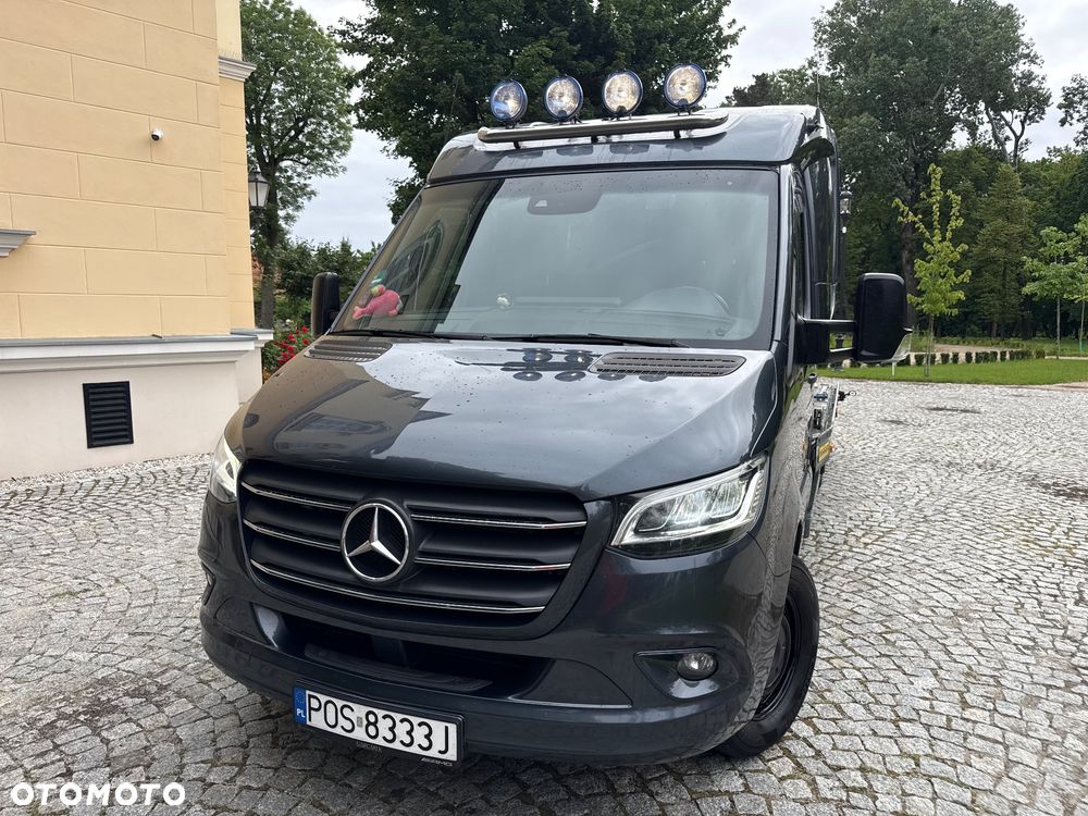 Mercedes-Benz SPRINTER - 18