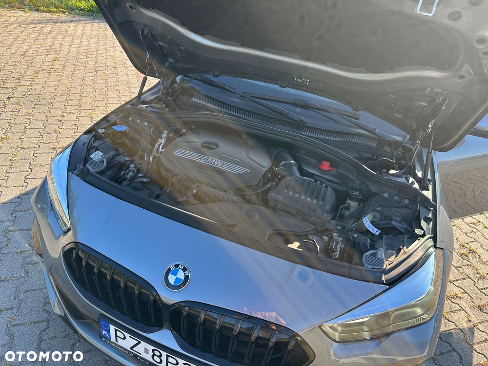 BMW Seria 2 218i - 12