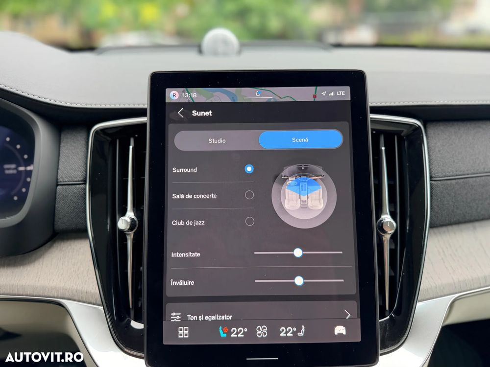 Volvo XC 90 T8 AWD PHEV Ultra Dark - 28