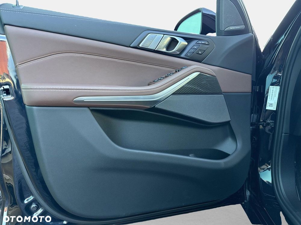 BMW X7 - 12