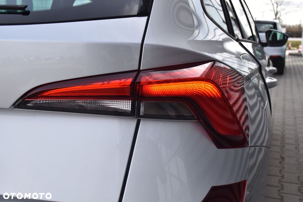 Skoda Kamiq 1.0 TSI Selection DSG - 38