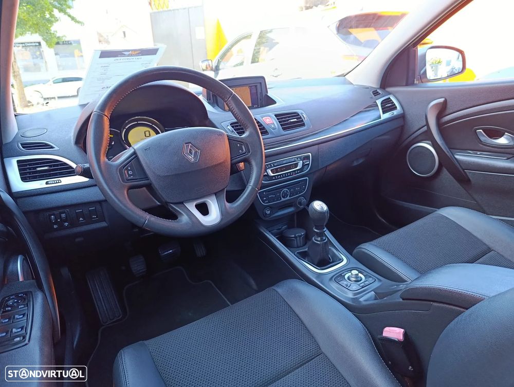 Renault Mégane Sport Tourer 1.5 dCi Dynamique S - 10