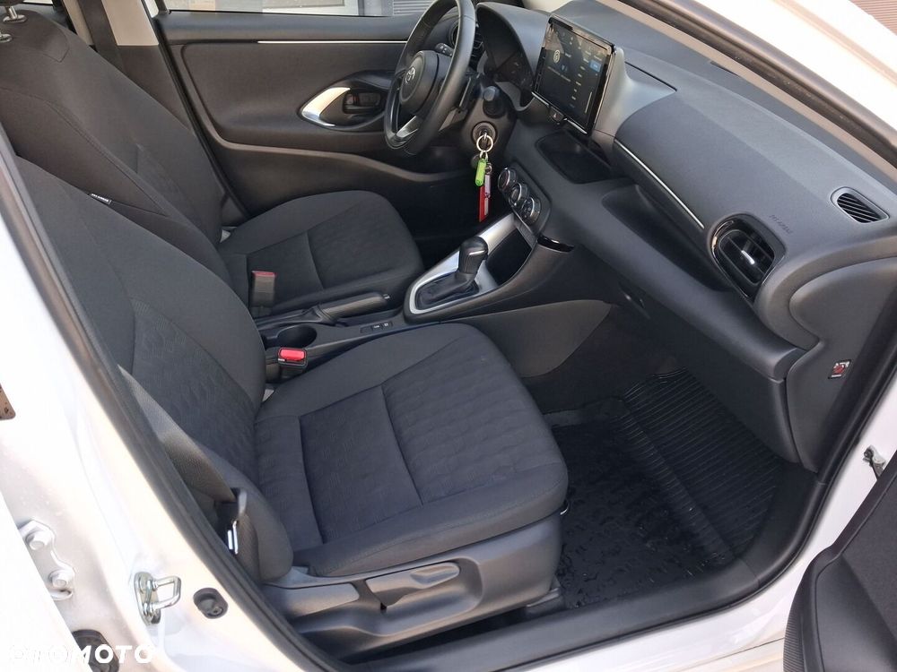 Toyota Yaris 1.5 Comfort CVT - 10