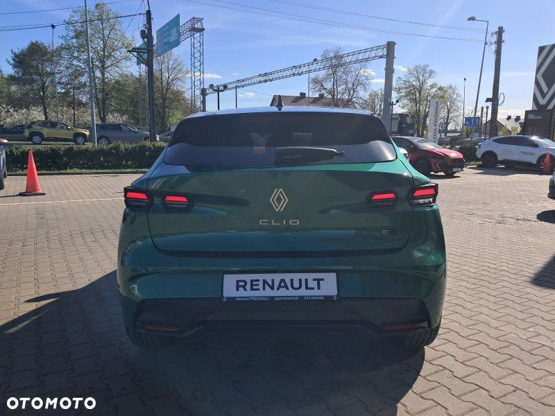 Renault Clio - 6