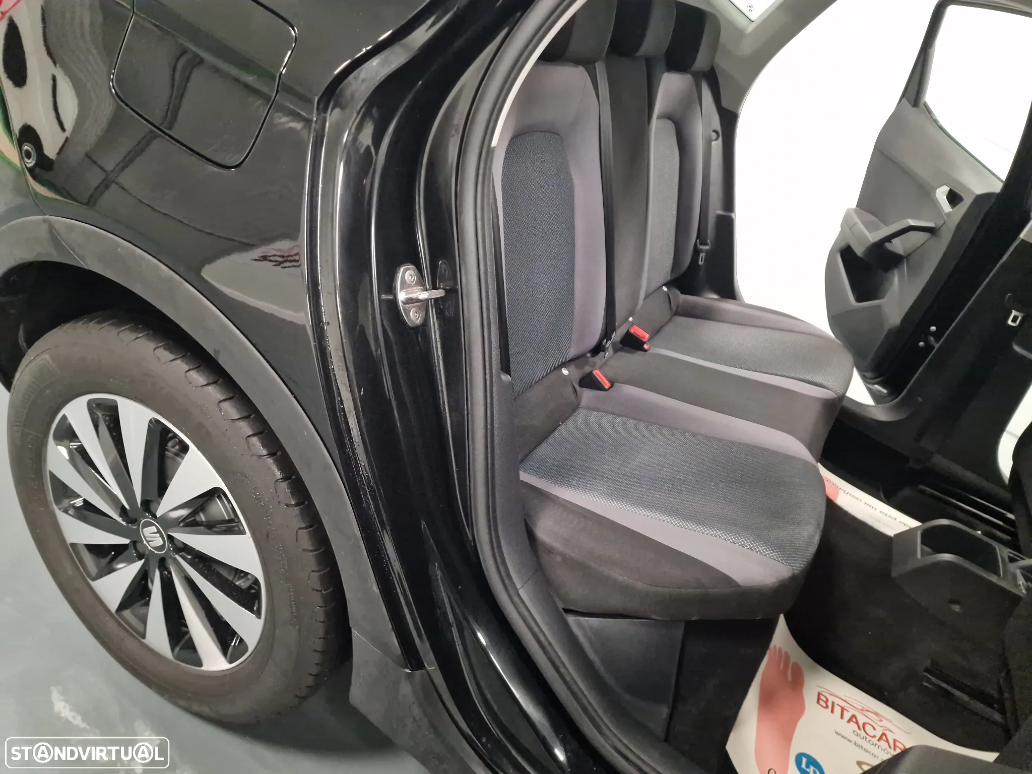 SEAT Arona 1.0 TSI Style - 36
