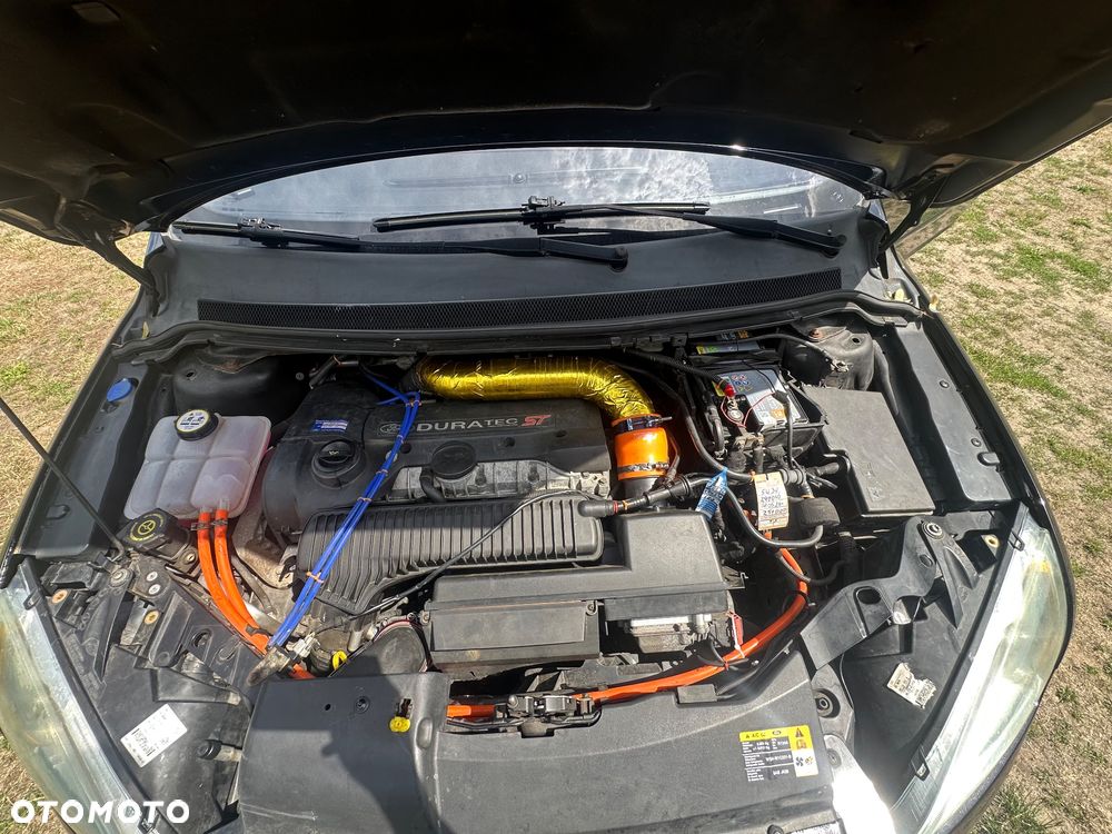 Ford Focus ST - 10