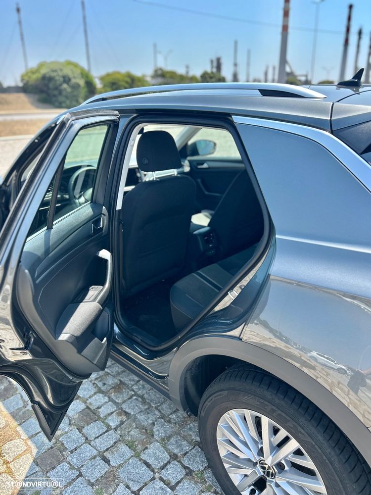 VW T-Roc 1.5 TSI Sport DSG - 19