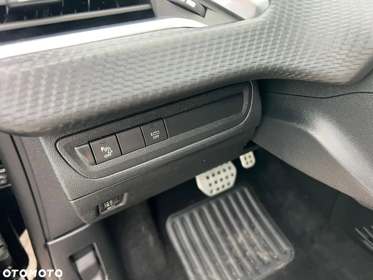 Peugeot 2008 PureTech 110 Stop&Start EAT6 GT-Line Edition - 14