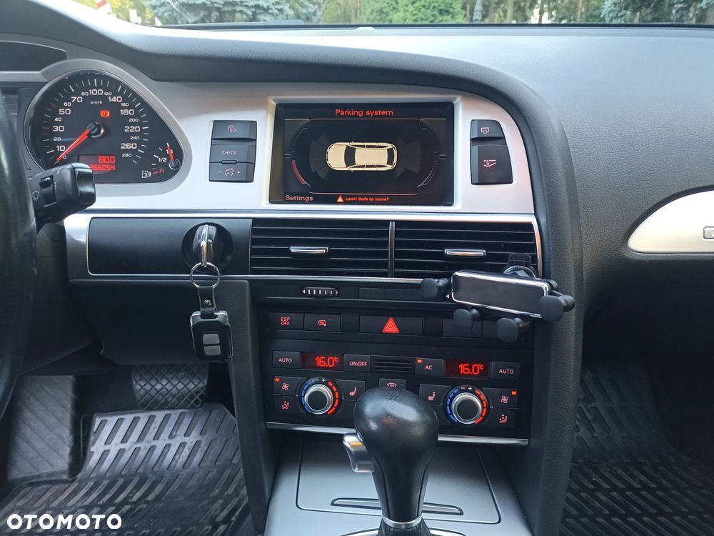 Audi A6 Avant - 19