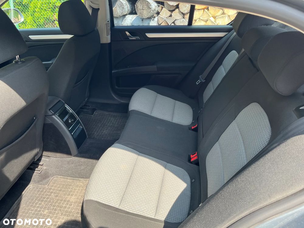 Skoda Superb 1.8 TSI Ambition DSG - 15