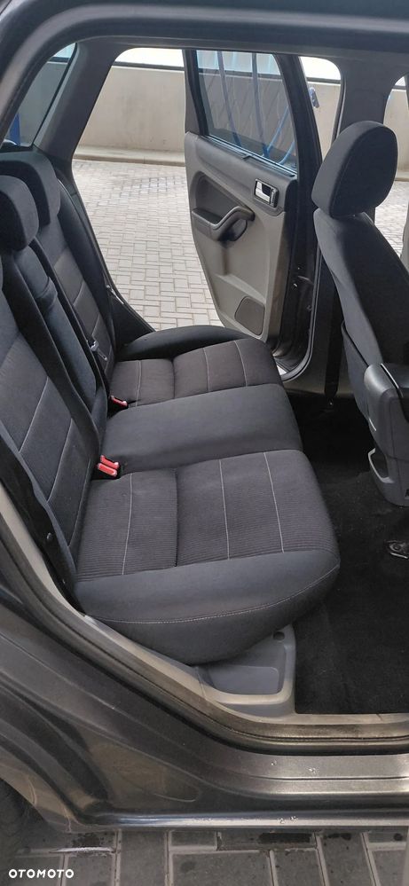 Ford Focus - 6
