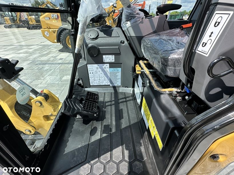Caterpillar 301.8 FABRYCZNIE NOWA * GWARANCJA PRODUCENTA 4 LATA * KLIMATYZACJA * - 30