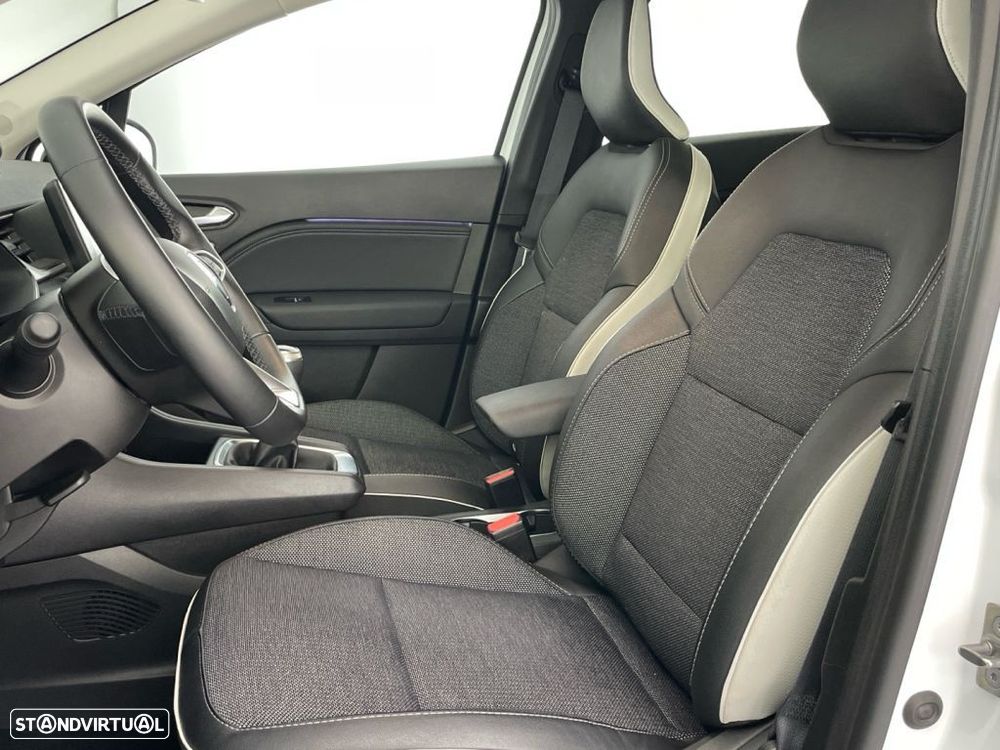 Renault Captur 1.0 TCe Techno Bi-Fuel - 17