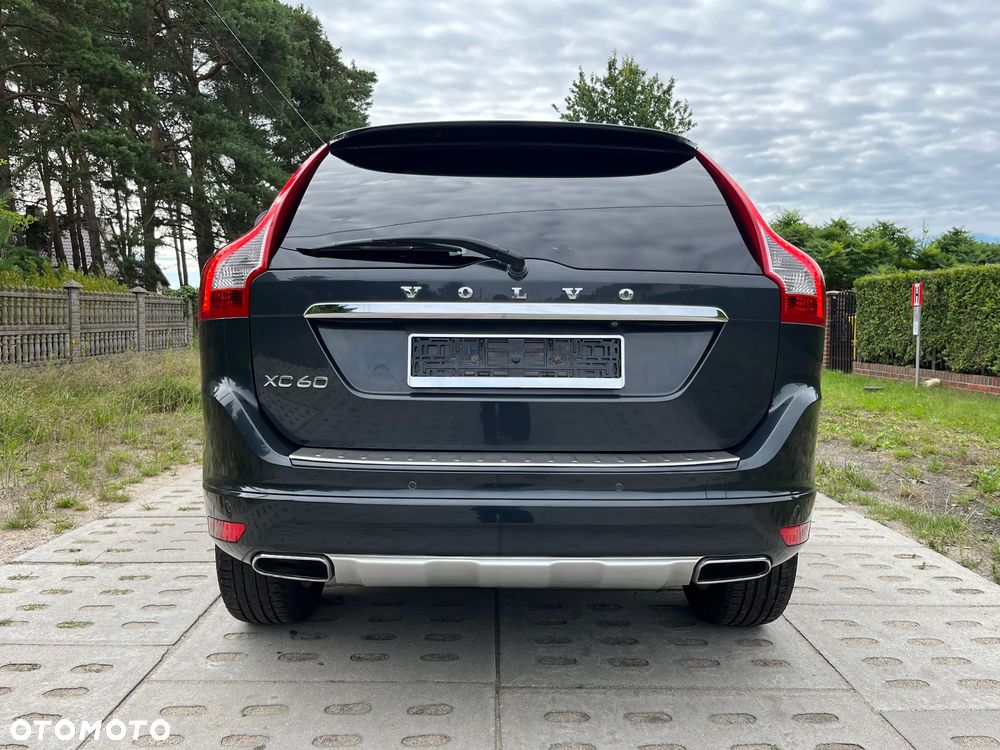 Volvo XC 60 D3 Summum - 11