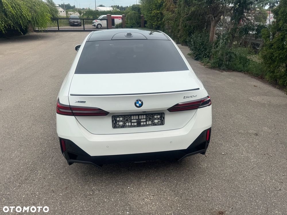 BMW Seria 5 - 37