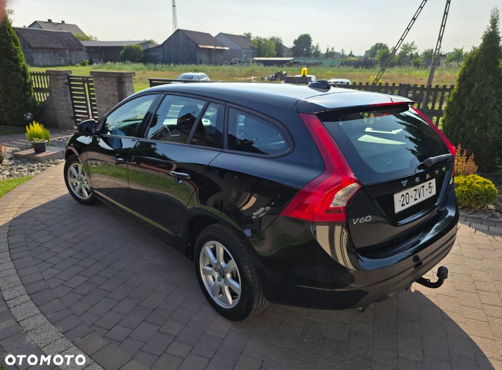 Volvo V60 D4 Kinetic - 4