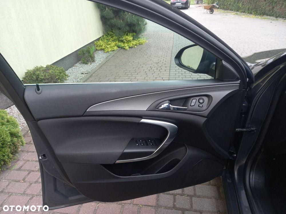 Opel Insignia 2.0 CDTI Executive ecoFLEX S&S - 26