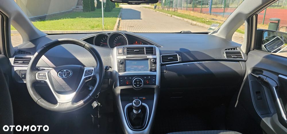 Toyota Verso 1.6 D-4D 7-Sitzer Start/Stop Skyview Edition - 7