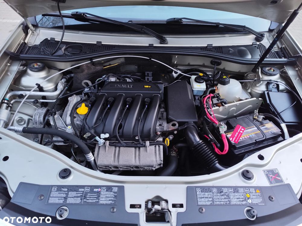 Dacia Duster SCe 115 4x2 Prestige - 32