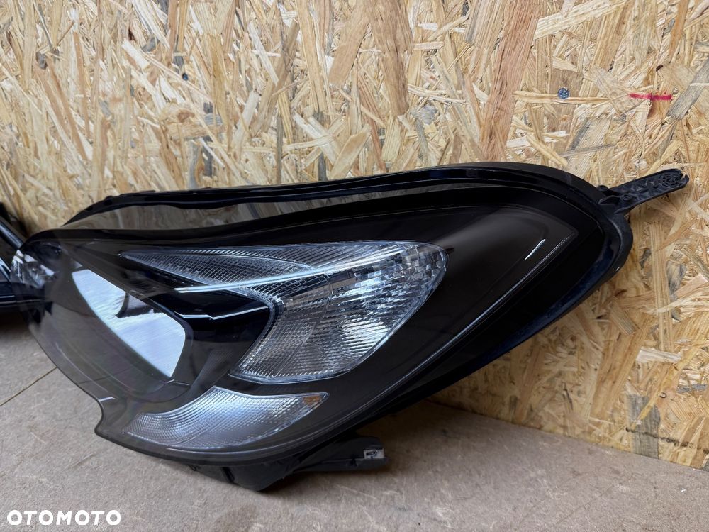 LAMPY LEWA PRAWA KOMPLET OPEL CORSA E ZWYKŁA H7 39108222 13381336 - 23