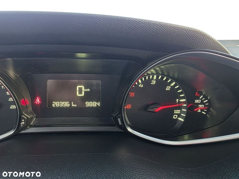 Peugeot 308 - 13