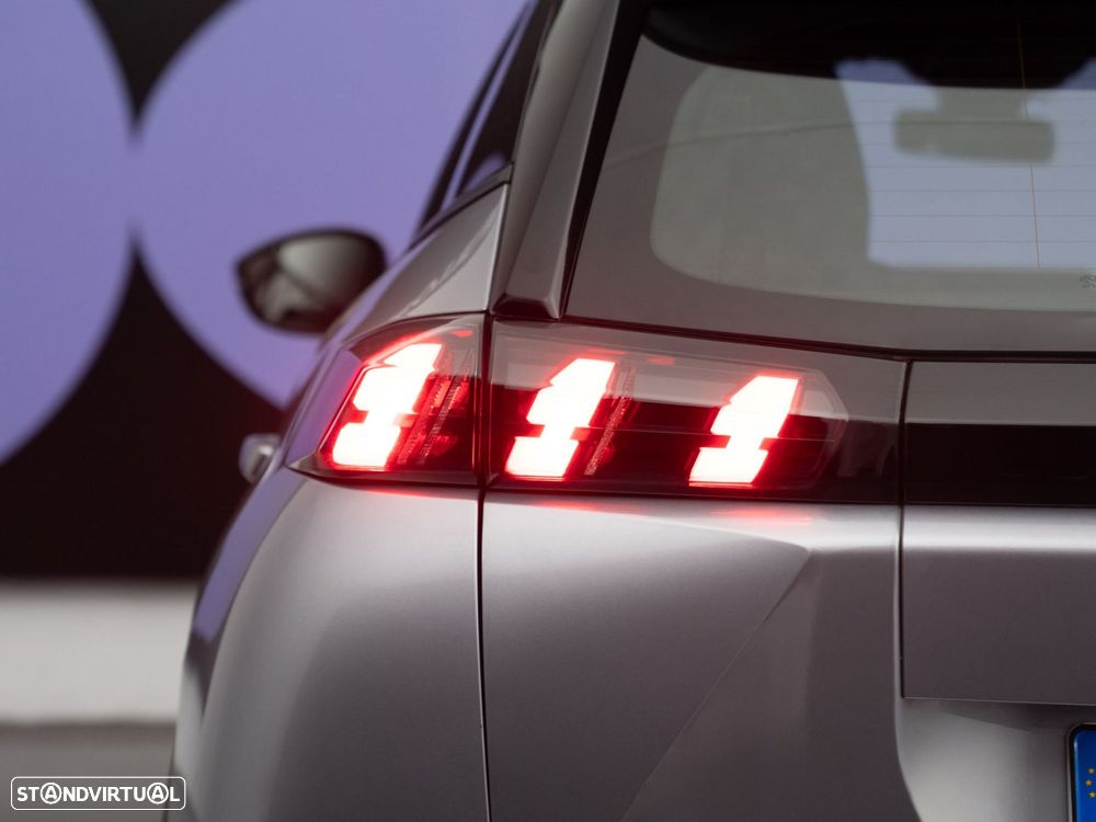 Peugeot 2008 1.2 PureTech Active Pack - 9