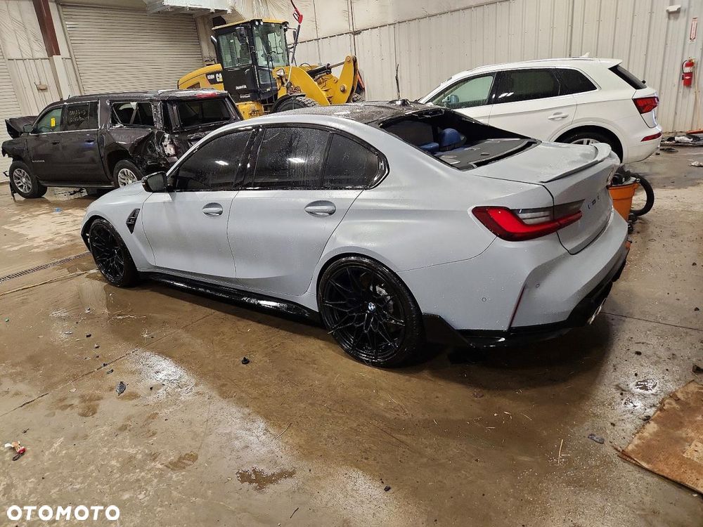 BMW M3 Competition M xDrive - 3