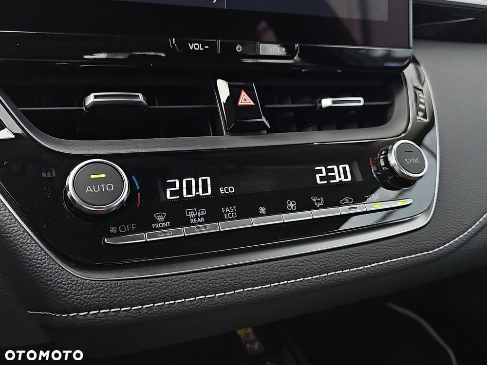 Toyota Corolla 1.8 Hybrid Comfort - 24