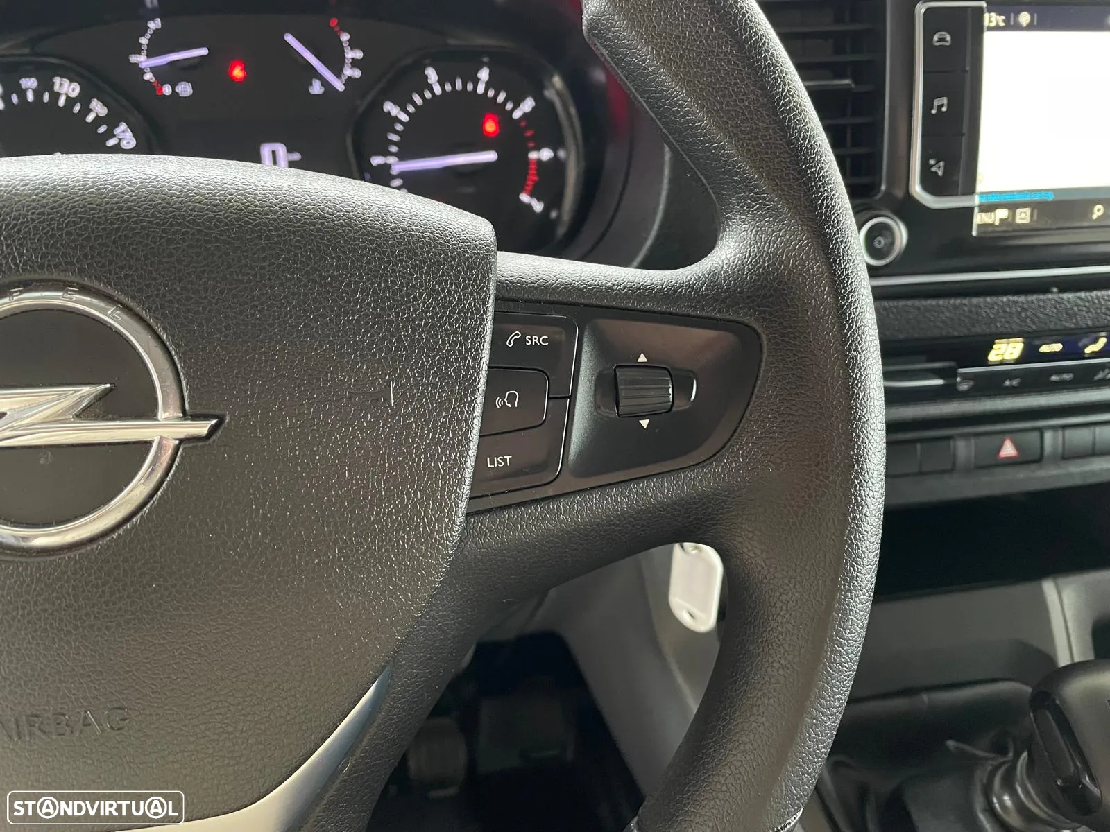Opel Vivaro 1.5 CDTi L1H1 Essentia - 14