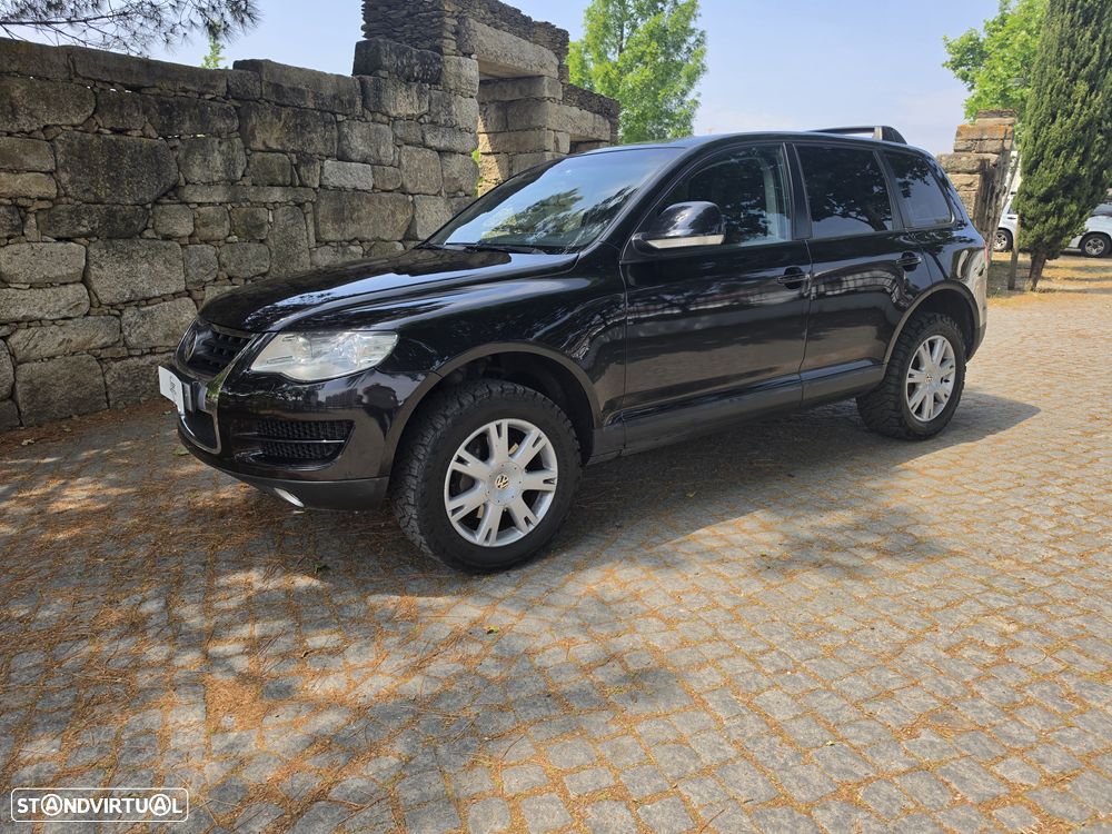 VW Touareg 3.0 TDI V6 - 3