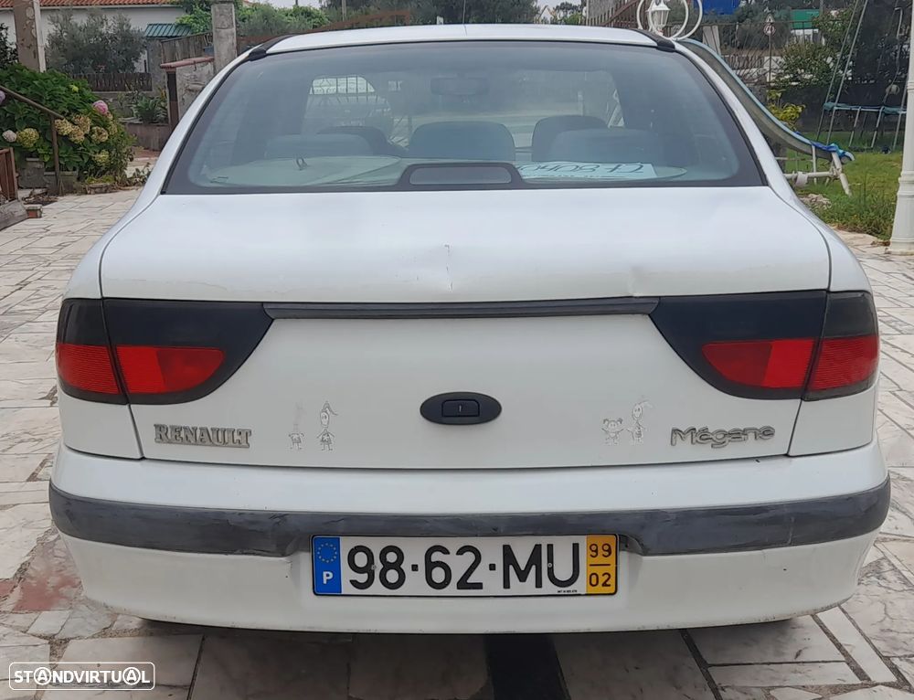 Renault Mégane Classic 1.4 RN AC - 4