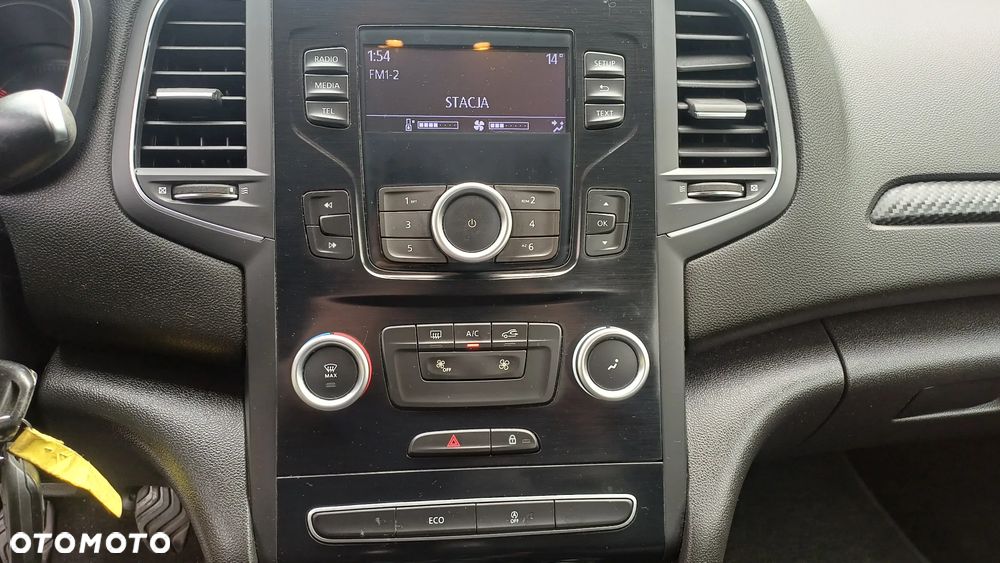 Renault Megane ENERGY TCe 100 LIMITED - 22