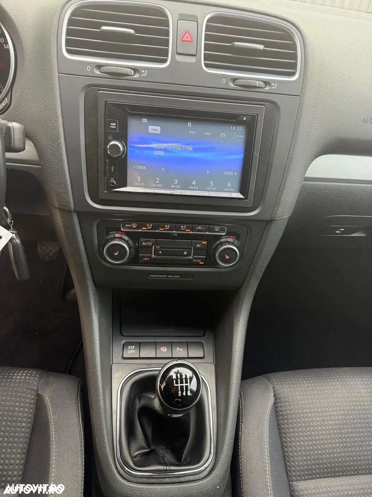 Volkswagen Golf 1.2 TSI BlueMotion Technology Comfortline - 4