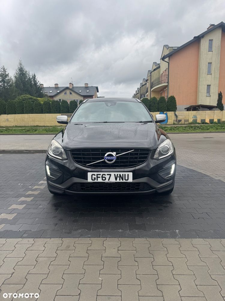 Volvo XC 60 D4 R-Design - 3