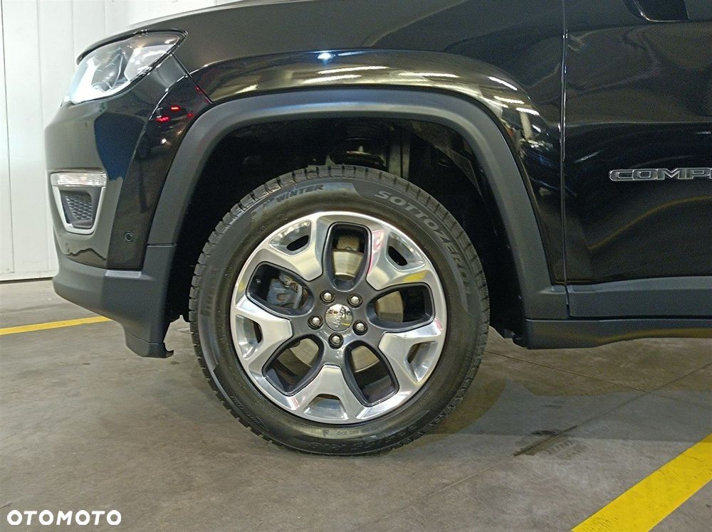 Jeep Compass - 2