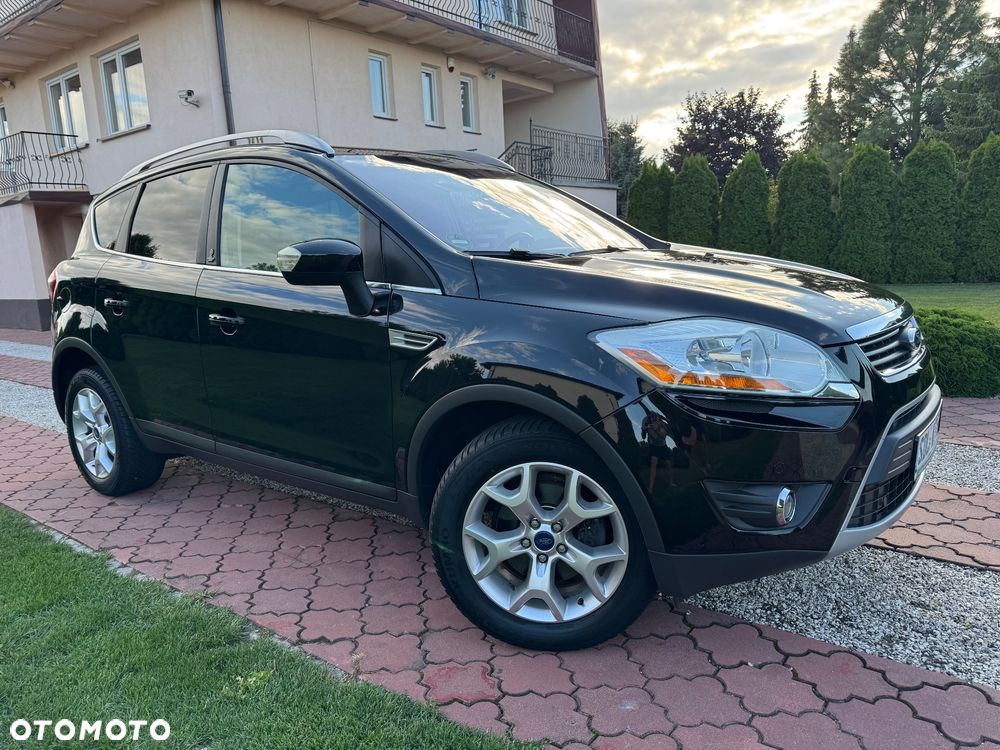Ford Kuga 2.0 TDCi 4x4 Titanium - 4