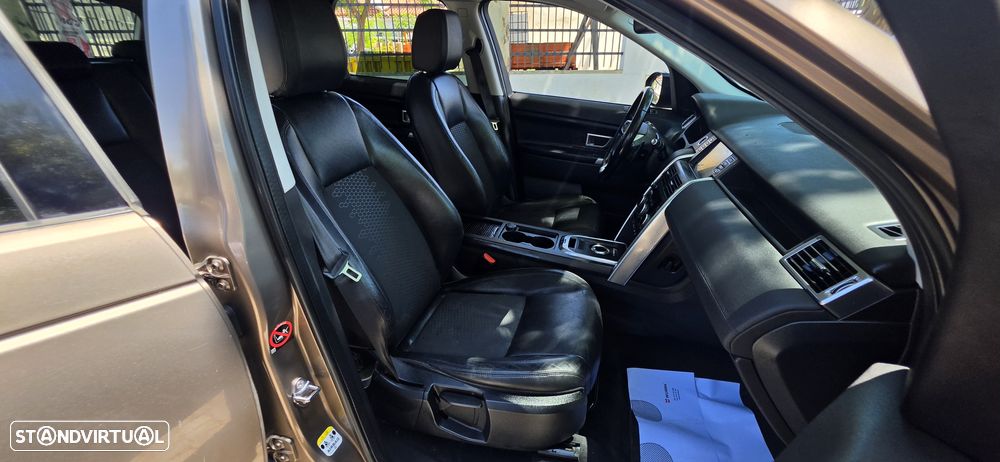 Land Rover Discovery Sport TD4 Aut. Pure - 39