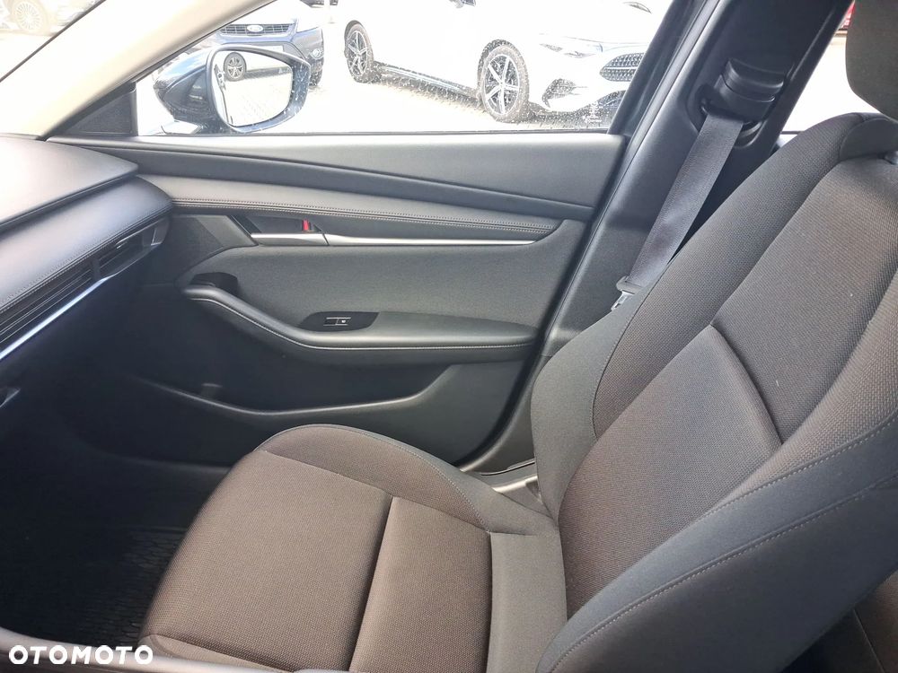 Mazda 3 2.0 mHEV Prime-Line - 32