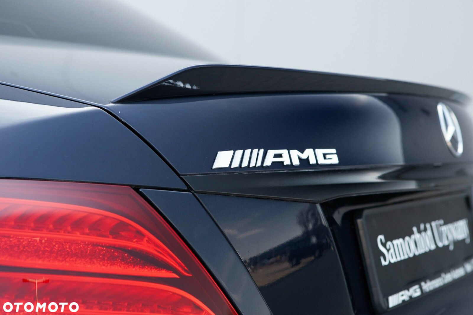 Mercedes-Benz Klasa E AMG 63 S 4-Matic+ - 18