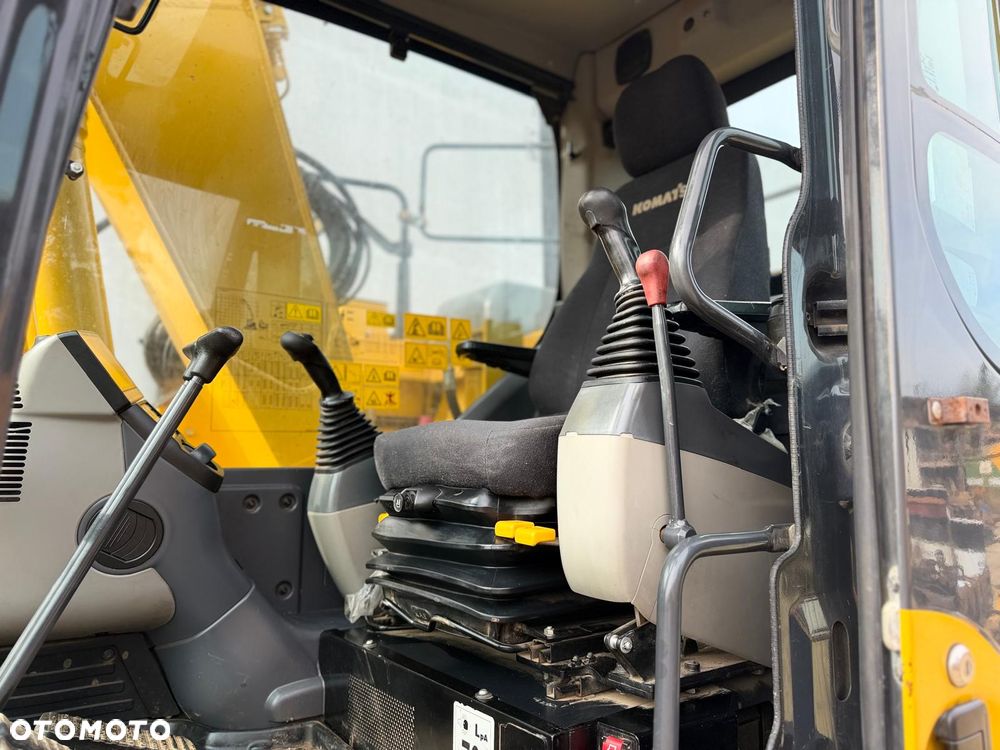 Komatsu PC138US-11 - 11
