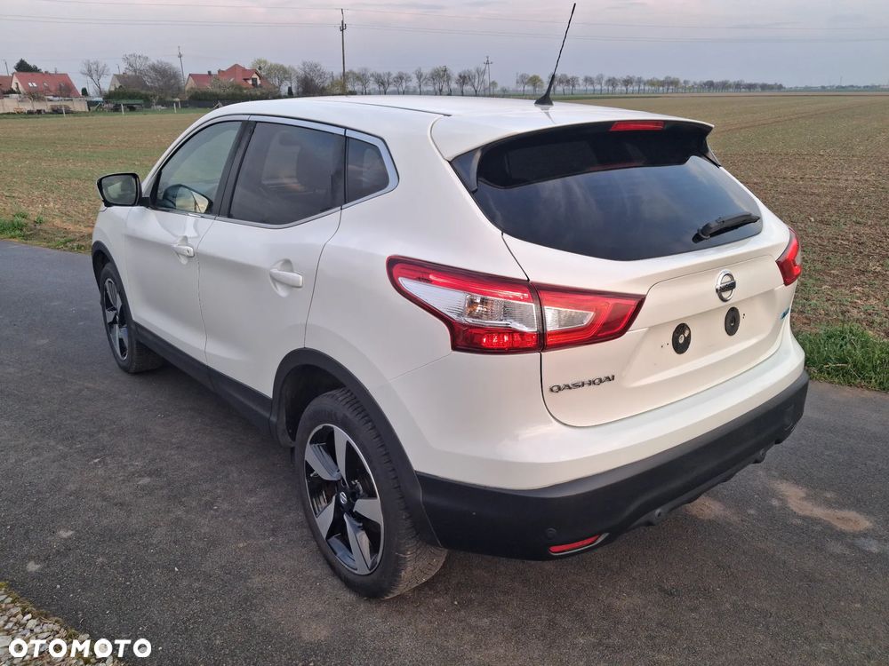 Nissan Qashqai 1.5 dCi Visia - 4