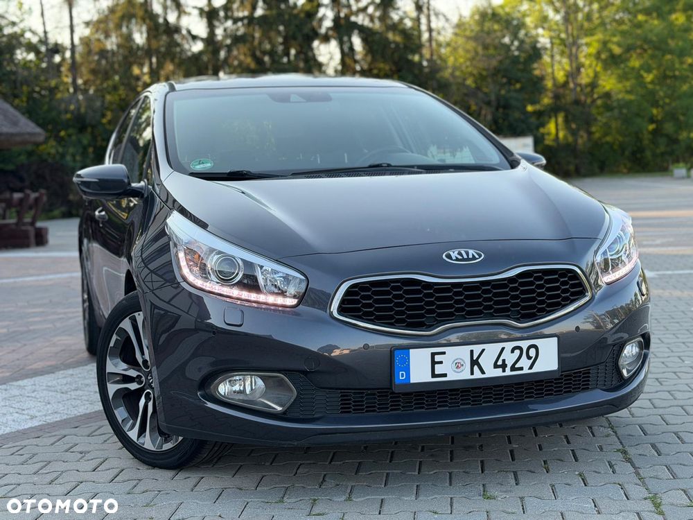 Kia Ceed 1.6 GDI Platinum Edition - 5