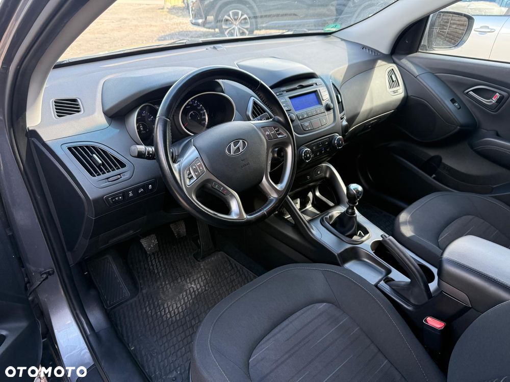 Hyundai ix35 2.0 4WD Style - 17