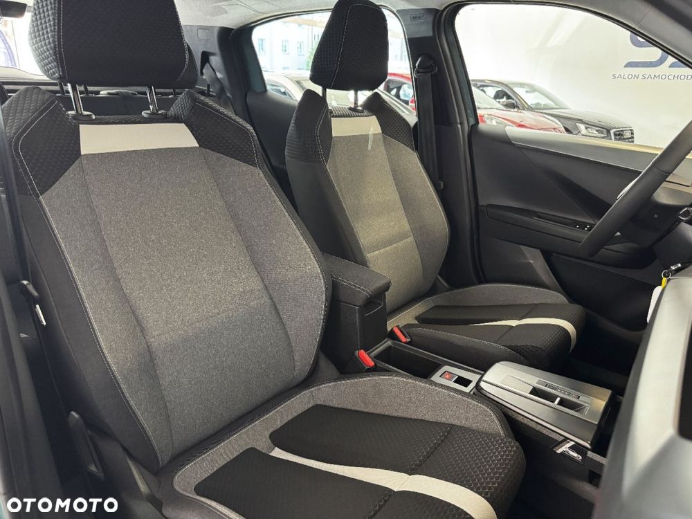 Opel Frontera 1.2 T mHEV Edition eDTC6 - 24