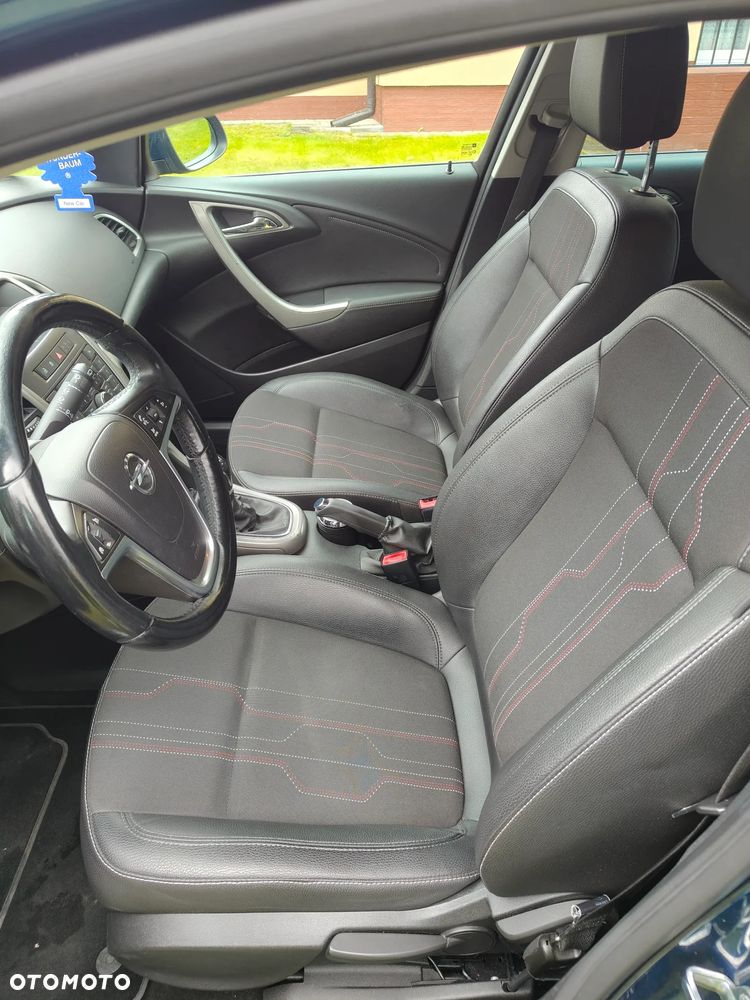 Opel Astra 1.4 - 17