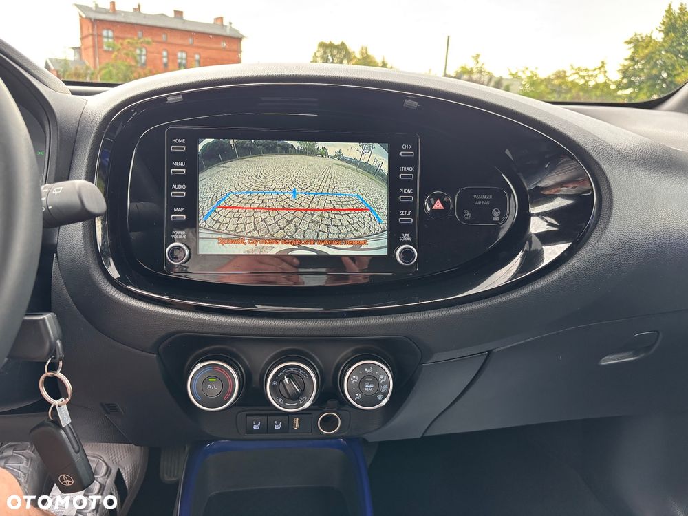Toyota Aygo X Business Edition - 30