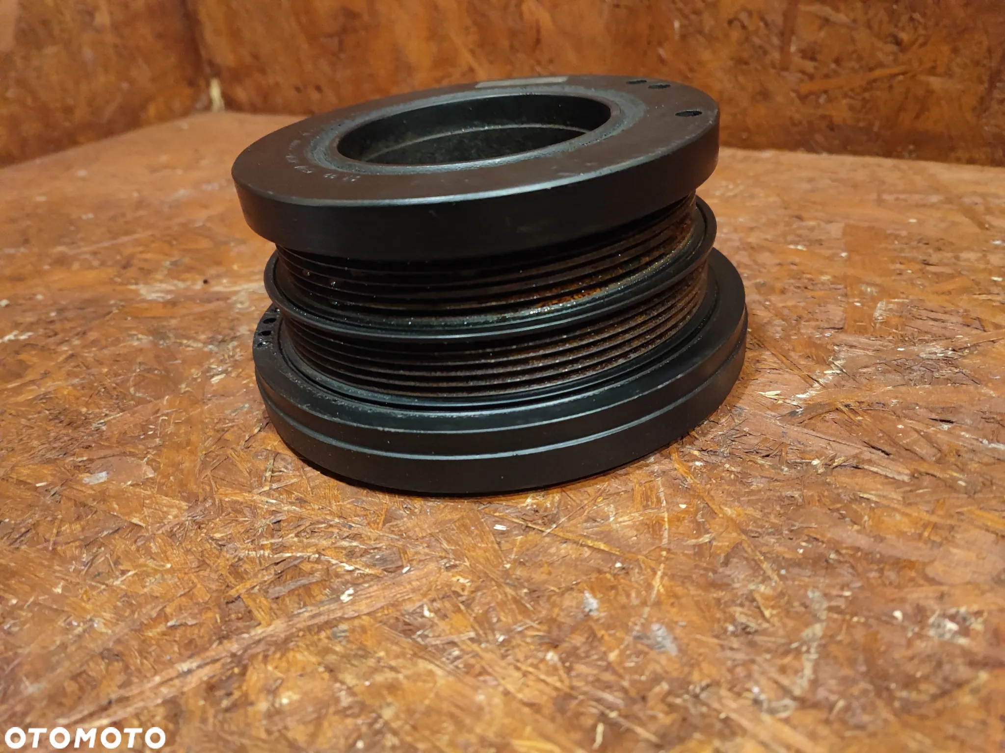 BMW E39 / E38 / E53 ORYGINALNE KOŁO PASOWE WAŁ / TŁUMIK DRGAŃ GUMOWE WAŁU DO SILNIKÓW GAMY M57D25 / M57D30 ( 184KM ) EURO 3 O NR. 11 23 2 247 890 / 11 23 2 247 886 OEM W DOBRYM STANIE - 3